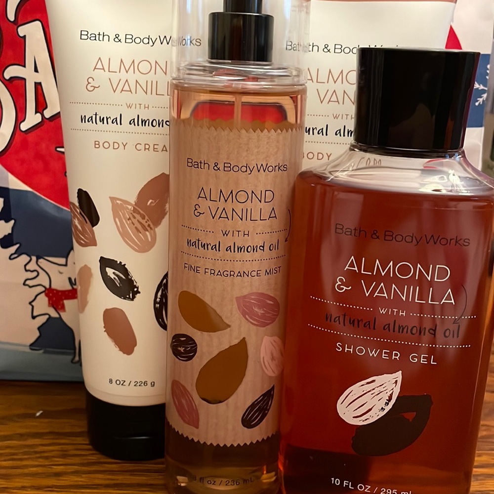 Almond & vanilla